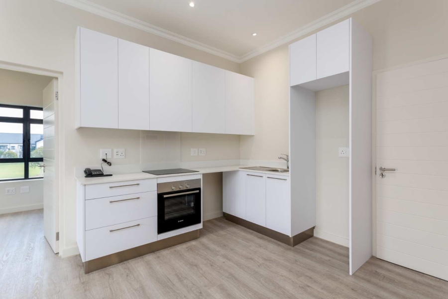 To Let 2 Bedroom Property for Rent in Val De Vie Estate Western Cape
